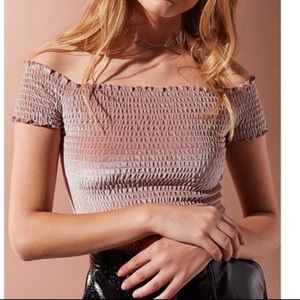 UO LIGHT BEFORE DARK VELVET CROP TOP